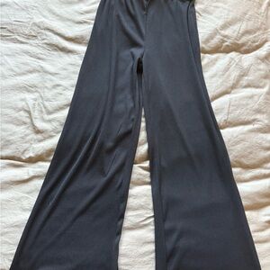 Elegant Black Wide-Leg Women's Pants